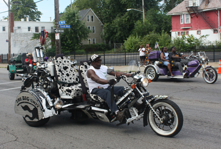 Cool motorcycle at Glenville Parade