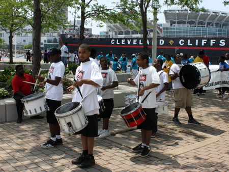 Glenville HS drummers