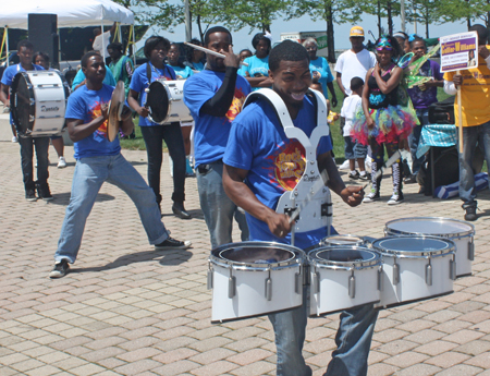 Cleveland School and Glenvile drummers drum competition