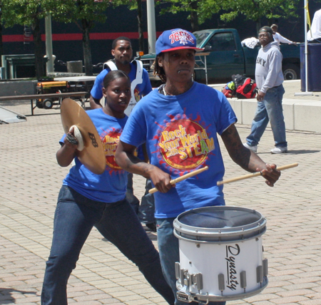 Cleveland School and Glenvile drummers drum competition