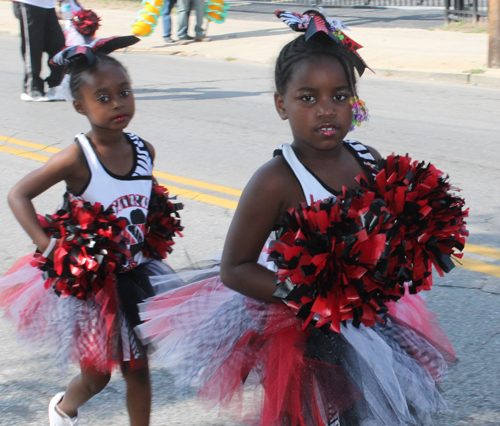 Glenville Parade - young pompom girls