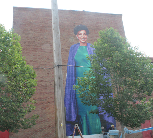 Ruby Dee mural at Karamu House