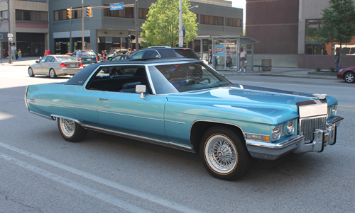 2017 Umoja Parade in Cleveland - classic car