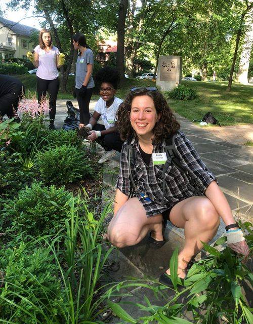 Jewish and African American volunteers work together in the Hebrew Cultural Garden