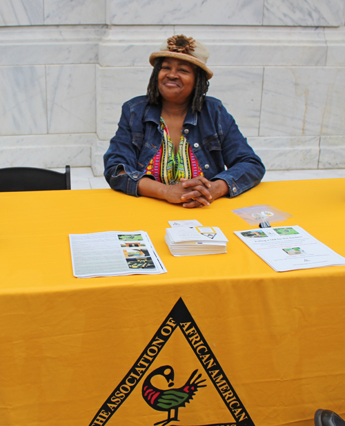  Denise Ward Working the African American Garden table at Cleveland Museum of Art