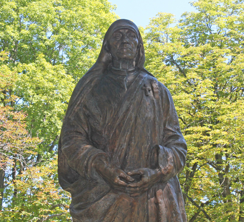 Mother Teresa in Albanian Cultural Garden in Cleveland