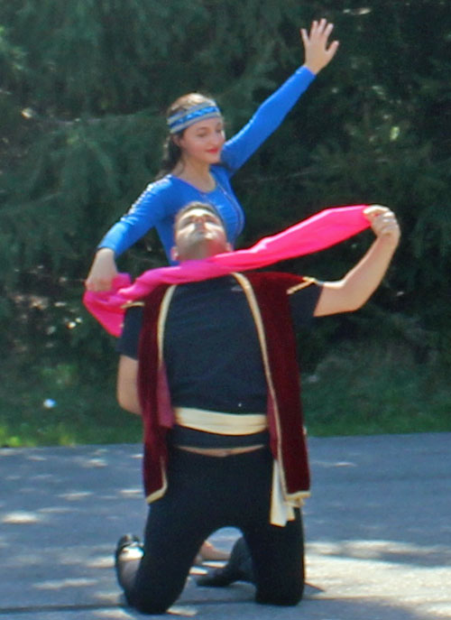 Boy and girl from Hamazkayin Armenian Dance Ensemble from Detroit