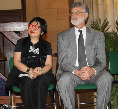 Margaret Wong and Mayor Jackson