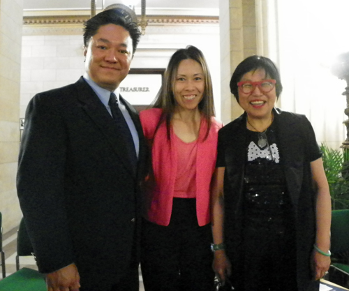 Wayne and Lisa Wong with Margaret Wong