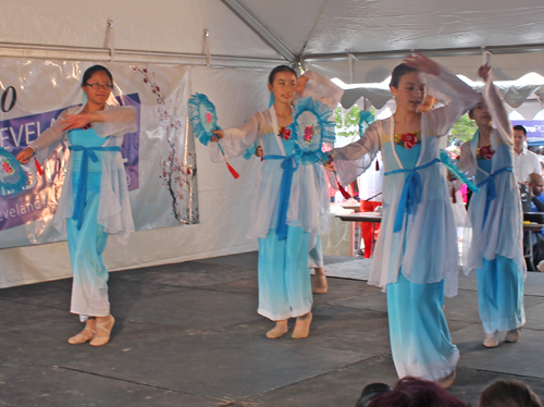 Young ladies from OCA Pittsburgh performed a traditional Chinese fan dance for good luck