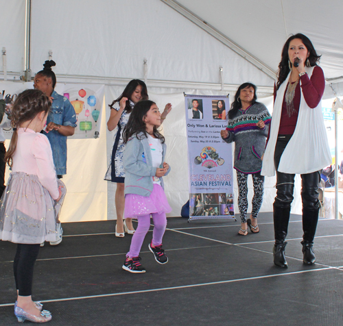 Larissa Lam with dancers from the audience