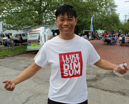 Headliner Ony Won with his Dim Sum shirt