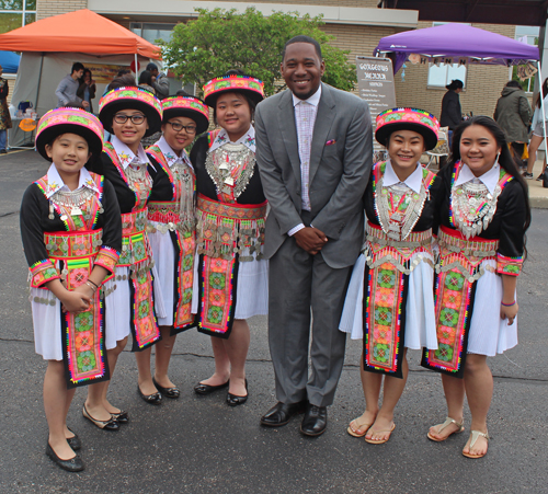 Councilman Basheer Jones and ladies from the Hmong community