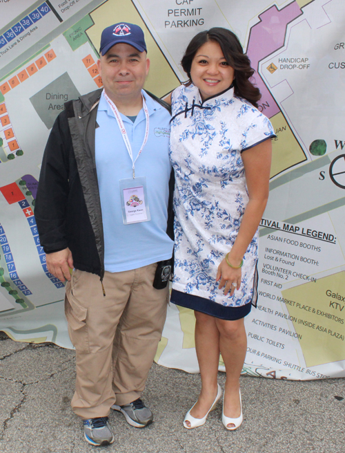 Volunteers George Kwan and Jennifer Luu