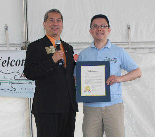 Brunswick Mayor Ron Falconi and Vi Huynh