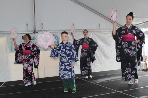 Sho-Jo-Ji Dancers