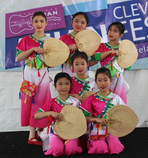 Cleveland Contemporary Chinese Culture Association Chinese Dance called Happy Early Summer