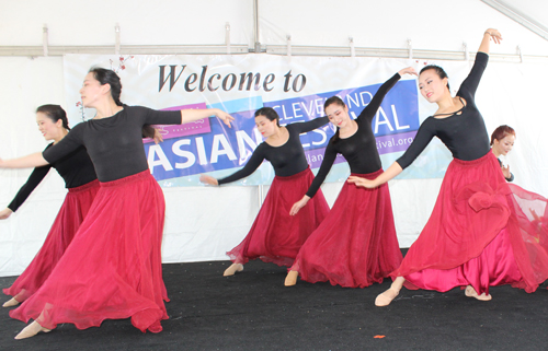 modern Chinese Dance called Girls from the Savage Village