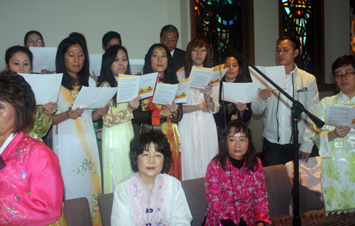 Asian-American singers in the Choir