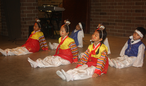 Korean American children dance at Asian Catholic gathering