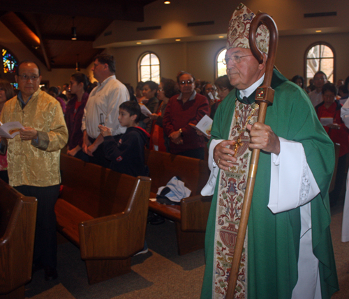 Bishop Roger Gries - Entrance Procession