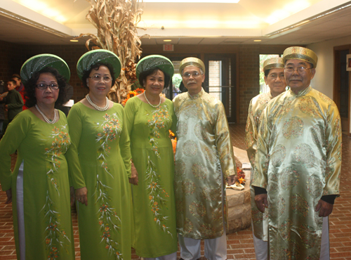 Vietnamese Asian Catholic Mass attendees