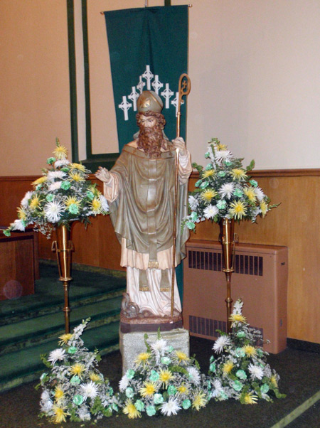 Saint Patrick Church - West Park Cleveland - St. Patrick statue