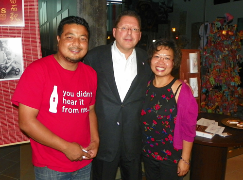 Nar Pradhan, Joseph Michael Gyulay and Elaine Wu - Faces of Chinatown