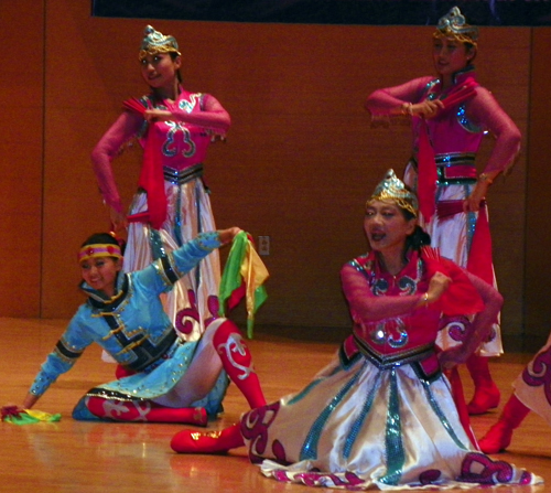 Beijing Sea-Dream Art Troupe dancers