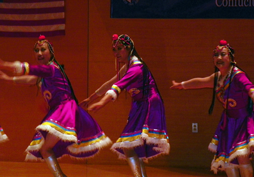 Beijing Se-Dream Art Troupe dancers