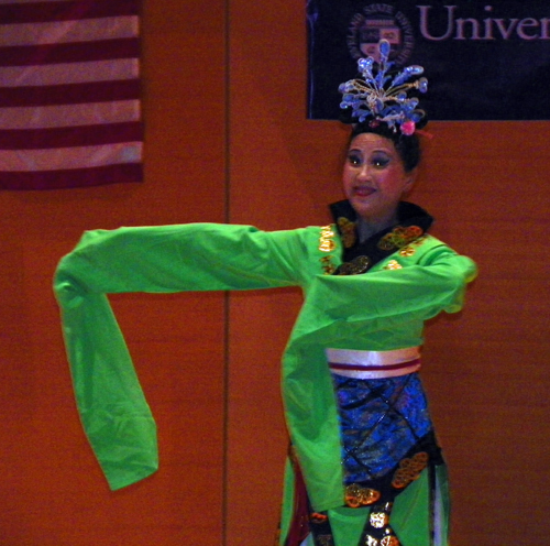 Wang Yuxuan Mongolian Dance