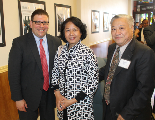 Zhongshan Delegation and Cleveland leaders at grand opening