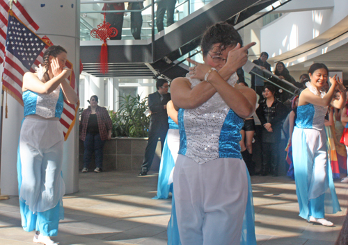 Chinese dancer in blue and white