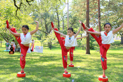 Dancers in Chinese Cultural Garden on One World Day