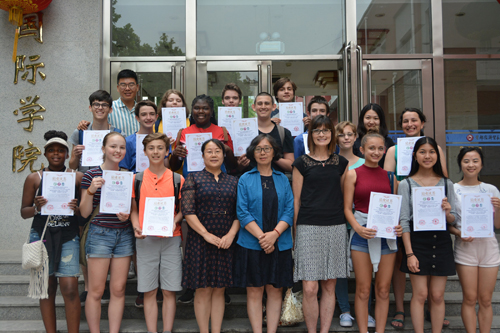 Group photo at Chinese graduation