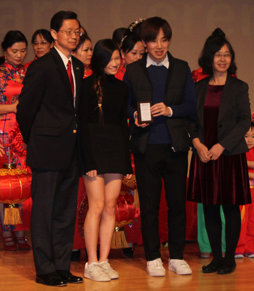 Awardees posing with Provost Dr. Jianping Zhu and CI Associate Director  Xuhong Zhang