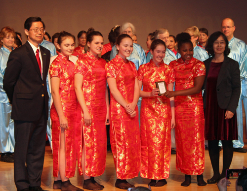 Awardees posing with Provost Dr. Jianping Zhu and CI Associate Director  Xuhong Zhang