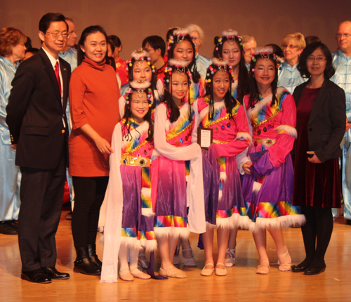 Awardees posing with Provost Dr. Jianping Zhu and CI Associate Director  Xuhong Zhang