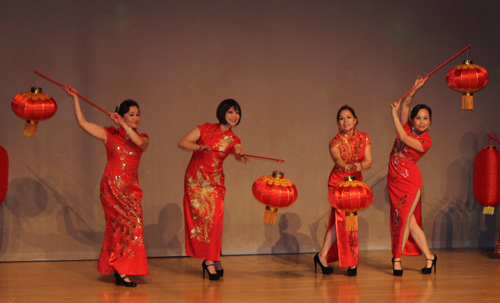 Red Lantern dance performance by ladies from the World Qipao United Association of US Ohio Chapter