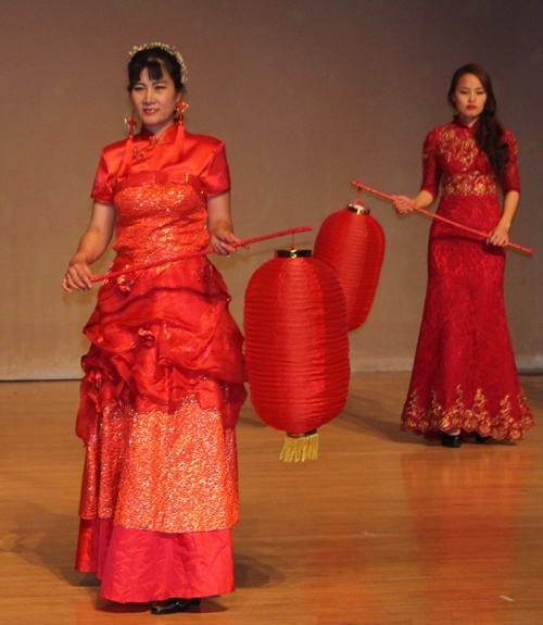 Red Lantern dance performance by ladies from the World Qipao United Association of US Ohio Chapter