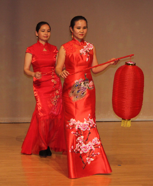 Red Lantern dance performance by ladies from the World Qipao United Association of US Ohio Chapter