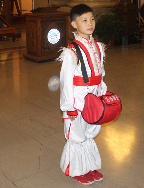 Schuicheyuan Primary School visitors to Cleveland City Hall