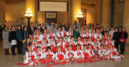 Schuicheyuan Primary School visitors group photo