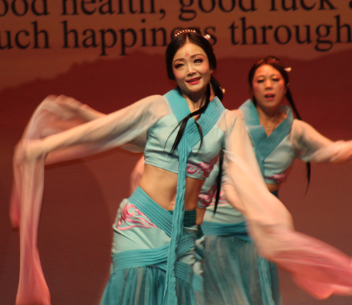 Dancers from the Art Troupe of Cleveland Contemporary Chinese Culture Association