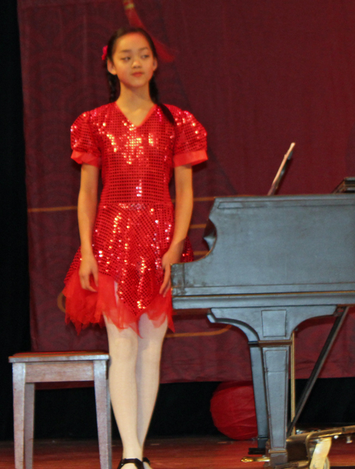 Students from the Westlake Chinese Cultural Association performed Shepherd Song on guitar and piano 