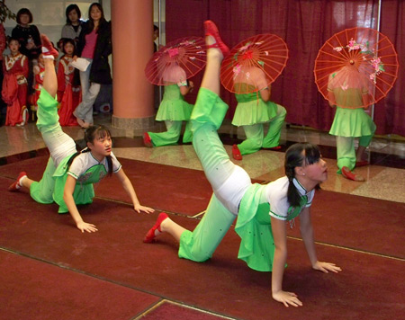 Connie Zhang acrobats and dancers