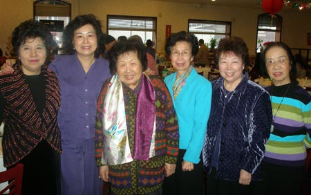 Kerry Lieu, Ivy Yu, Alice Kuan, Christina Ko, Lily Ying and Theresa Chiang