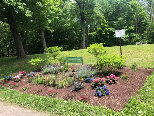 Colombia Cultural Garden