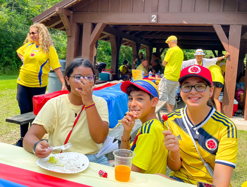 Colombian Independence Day picnic