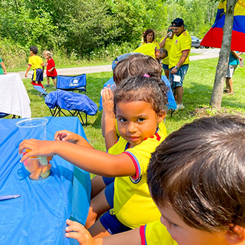 Colombian Independence Day picnic